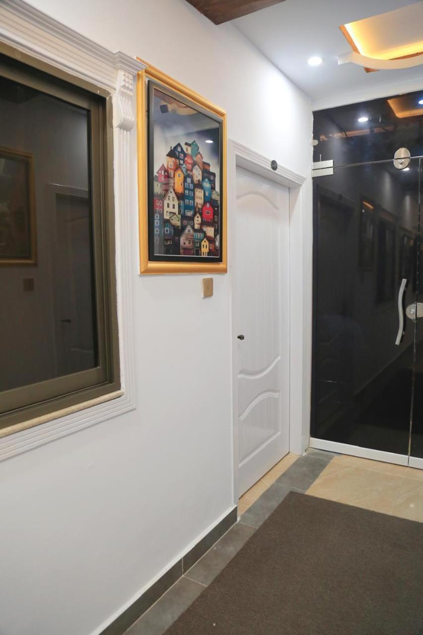 Moven Inn Hotel Iszlámábád Kültér fotó